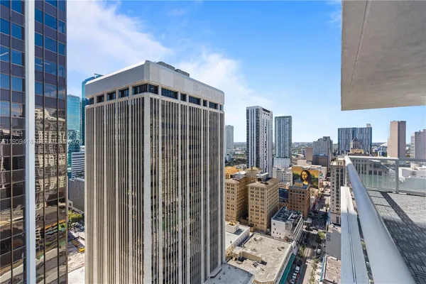 $6,800 | 50 Biscayne Boulevard, Unit 3010, Miami, FL 33132
