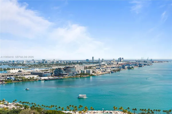 $6,800 | 50 Biscayne Boulevard, Unit 3010, Miami, FL 33132