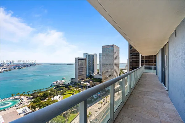 $6,800 | 50 Biscayne Boulevard, Unit 3010, Miami, FL 33132