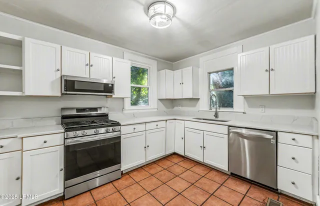 $795,000 | 2301 Hermitage Road, Beaufort, SC 29902