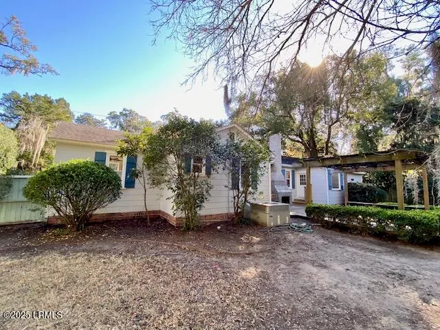 $795,000 | 2301 Hermitage Road, Beaufort, SC 29902