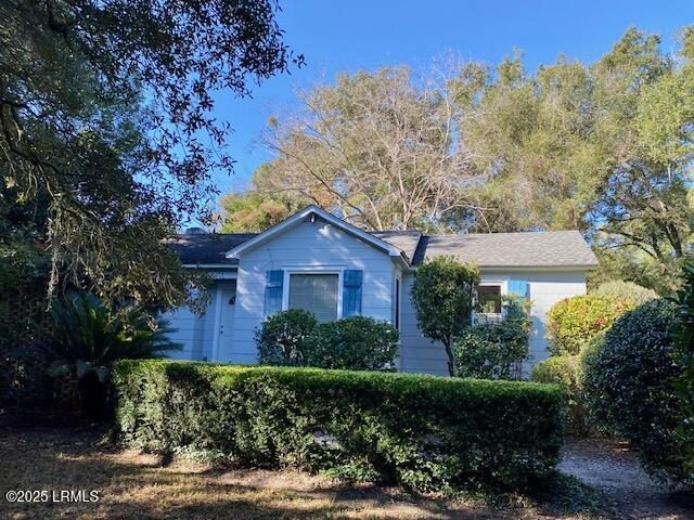 2301 Hermitage Road Beaufort, SC 29902 - Photo 4 of 56 IMG_3550