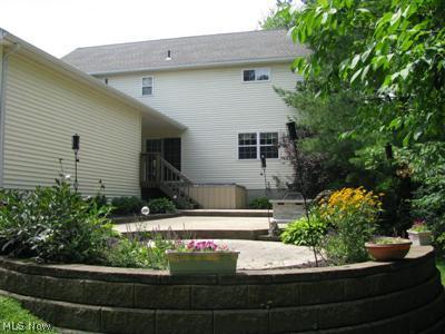 3481 Stanley Road Akron, OH 44333 - Photo 2 of 20 Gallery Image 2