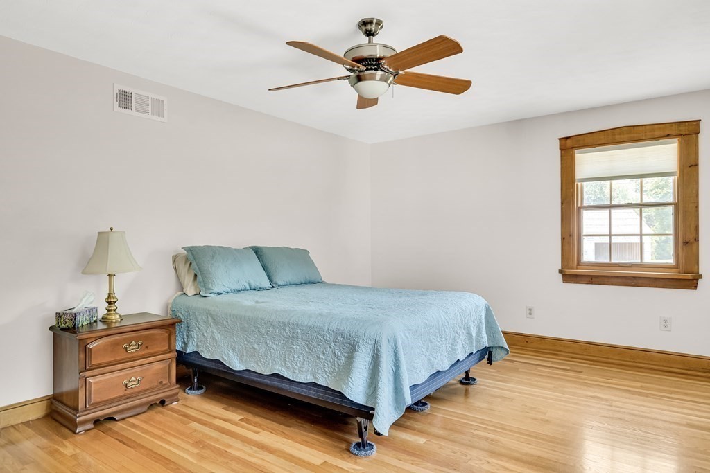 7 Dean Road Wayland, MA 01778 - Photo 16 of 30 Gallery Image 16