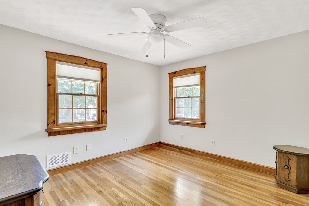 7 Dean Road Wayland, MA 01778 - Photo 17 of 30 Gallery Image 17