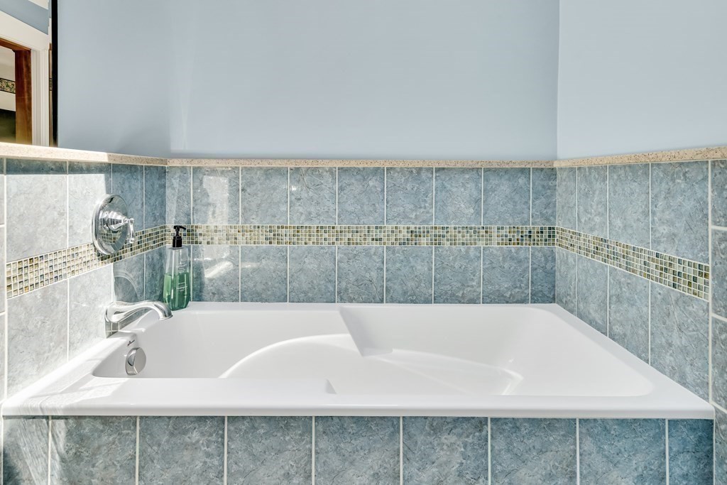 7 Dean Road Wayland, MA 01778 - Photo 23 of 30 Gallery Image 23