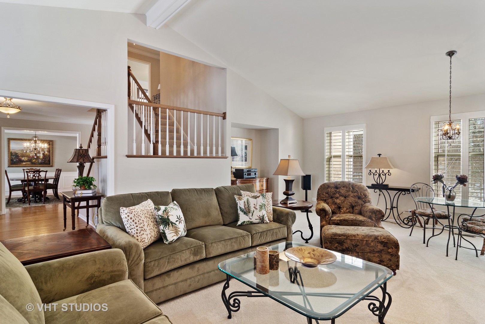 129 Knockderry Lane Inverness, IL 60067 - Photo 10 of 34 a living room with furniture and a wooden floor