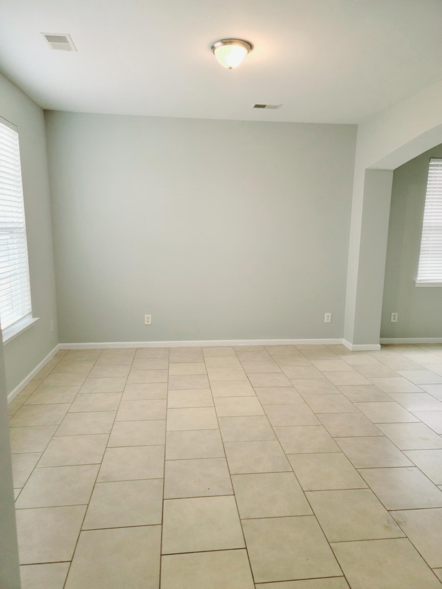 113 Summer View Road Summerville, SC 29486 - Photo 2 of 23 20210219_125200