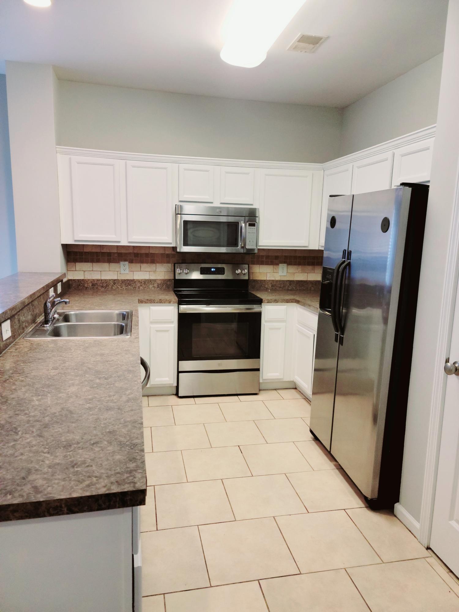 113 Summer View Road Summerville, SC 29486 - Photo 9 of 23 20210219_130223