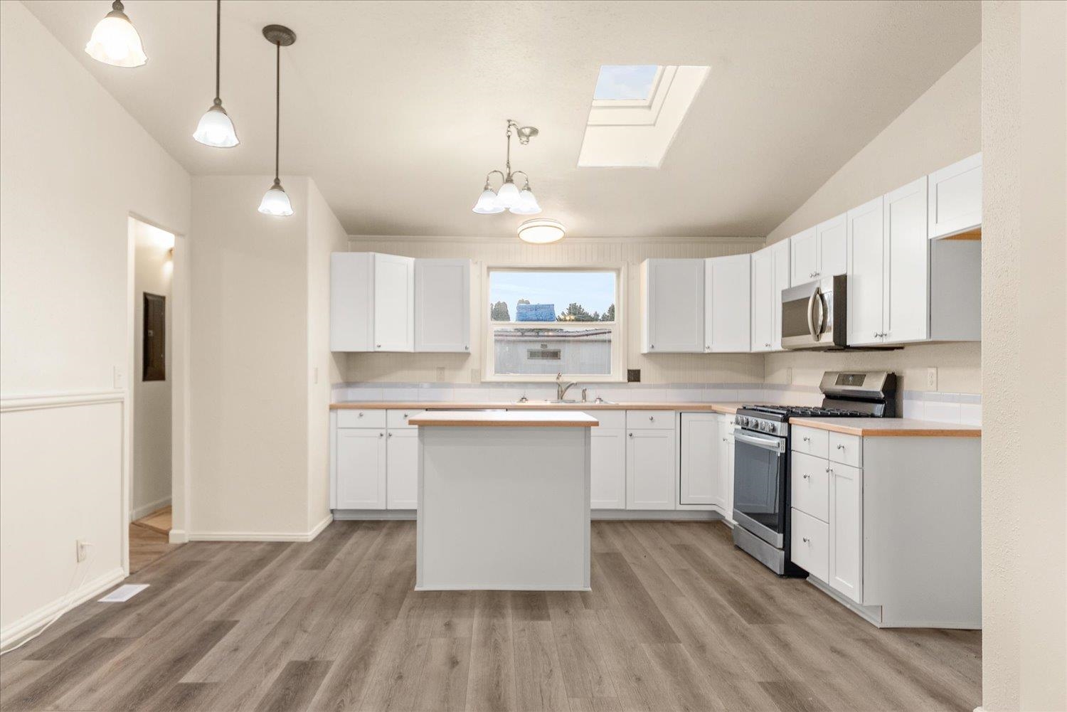 3925 East Farwell Road, Unit 7 Mead, WA 99021 - Photo 17 of 35