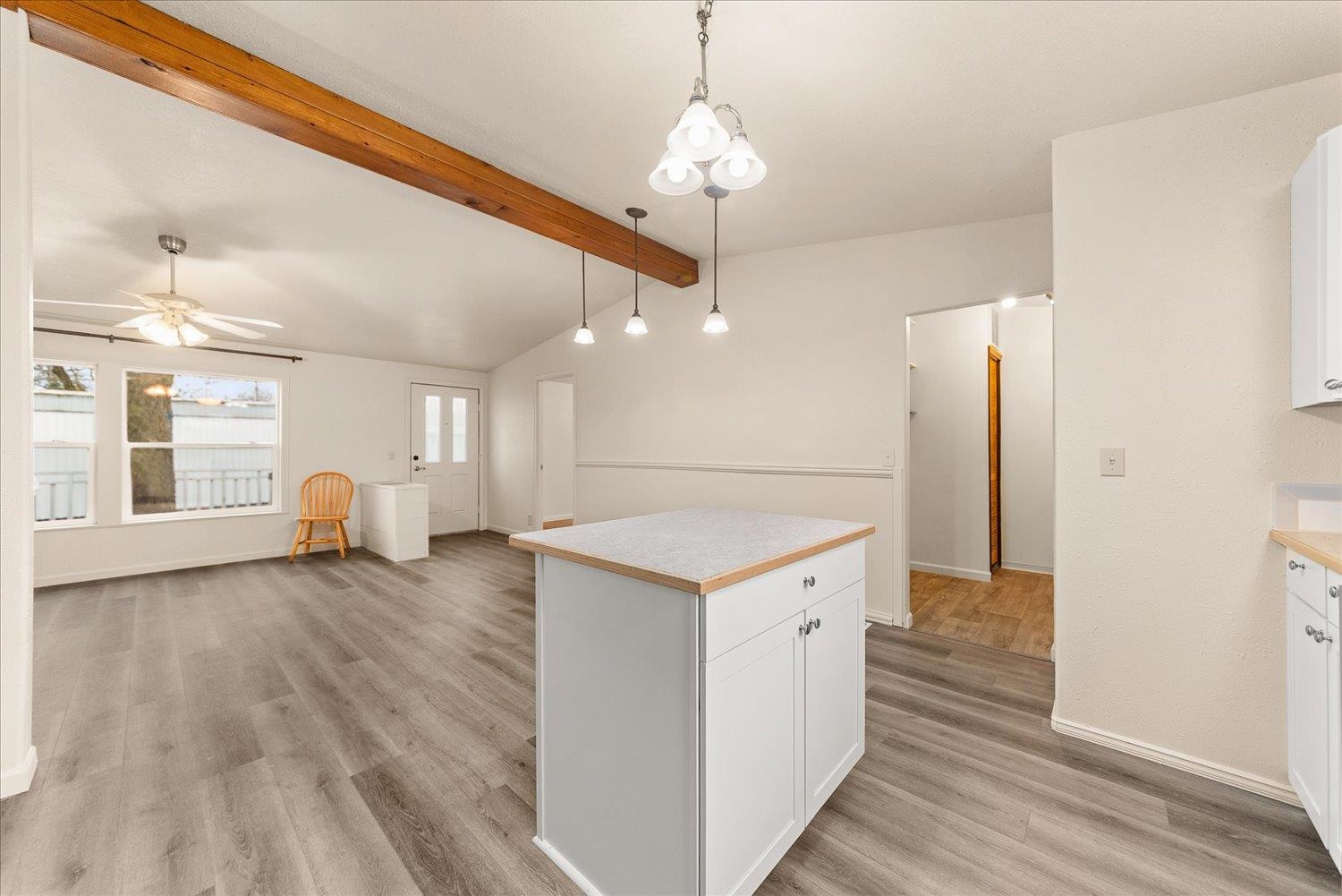 3925 East Farwell Road, Unit 7 Mead, WA 99021 - Photo 21 of 35