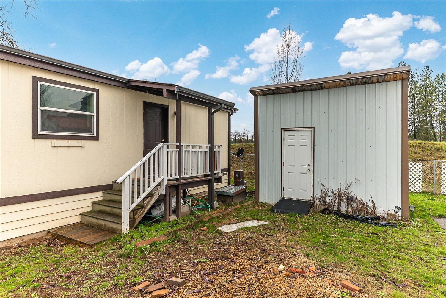 3925 East Farwell Road, Unit 7 Mead, WA 99021 - Photo 34 of 35