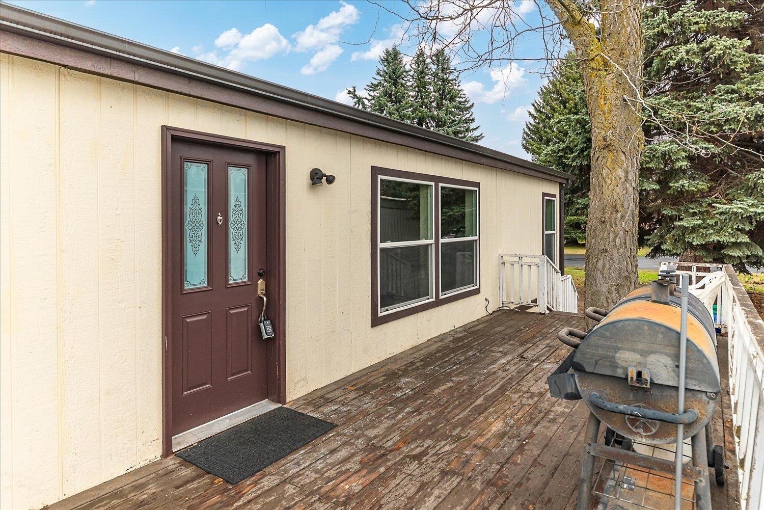 3925 East Farwell Road, Unit 7 Mead, WA 99021 - Photo 9 of 35