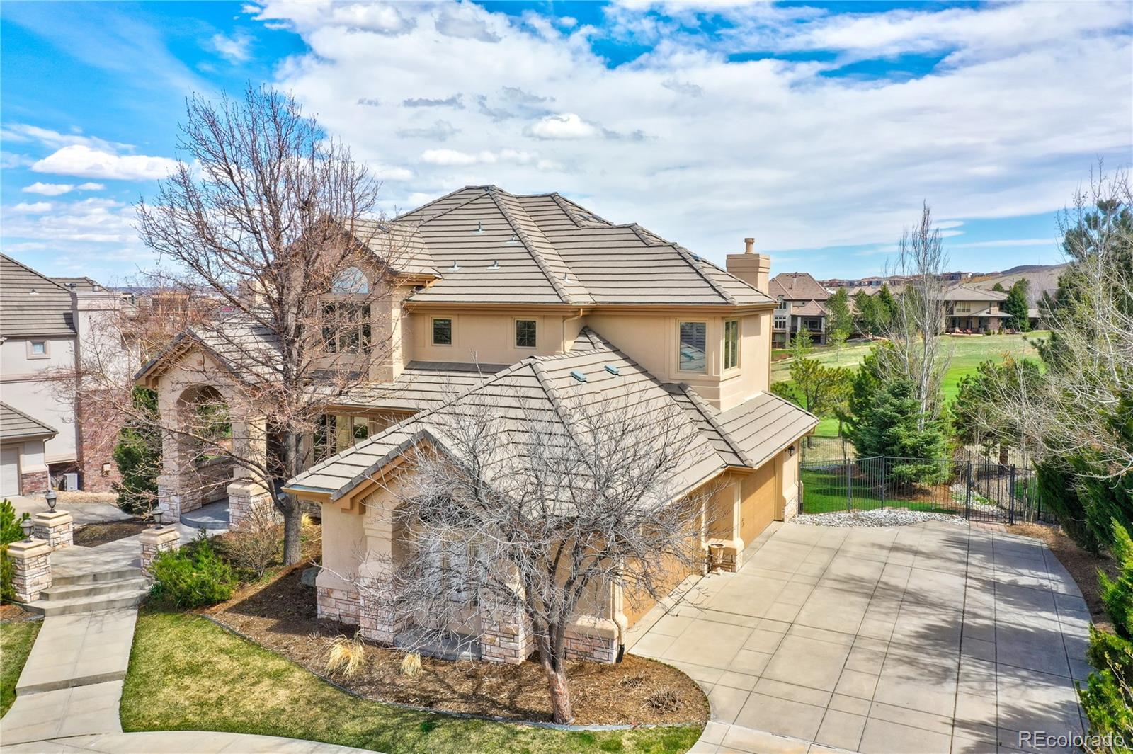 10152 Prestwick Trail Lone Tree, CO 80124 - Photo 2 of 40