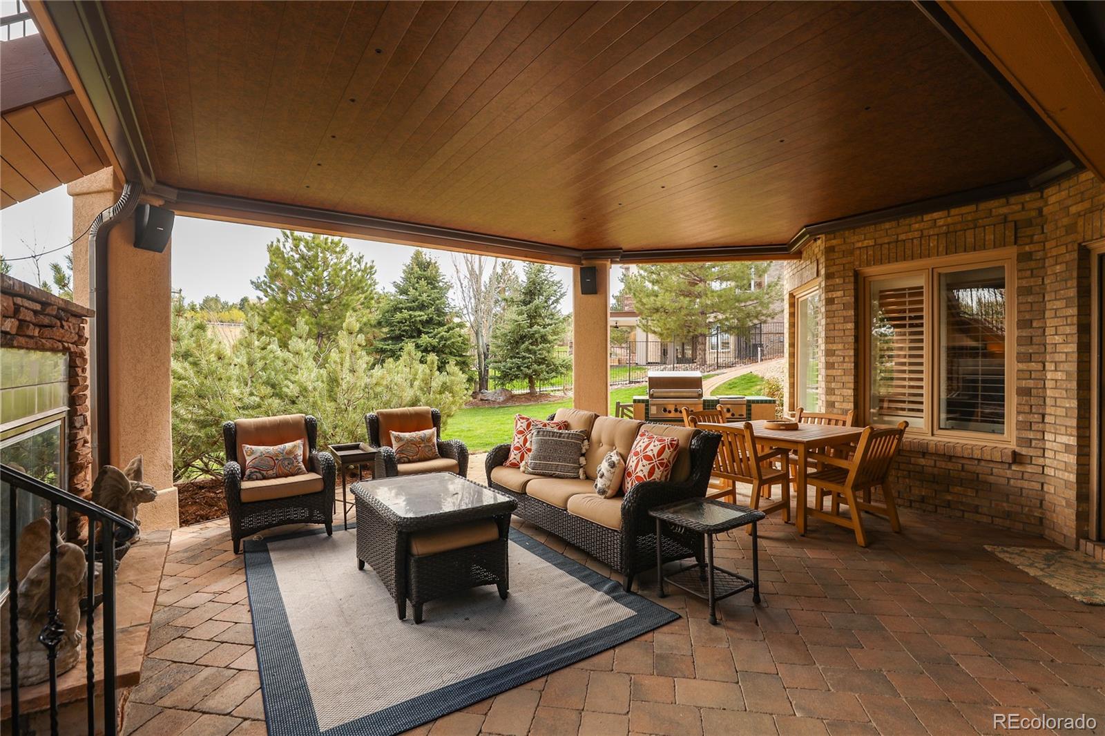 10152 Prestwick Trail Lone Tree, CO 80124 - Photo 9 of 40