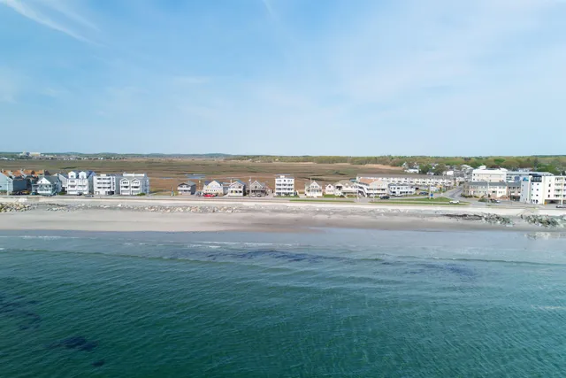 $769,900 | 605 Ocean Boulevard, Unit 1, Hampton, NH 03842