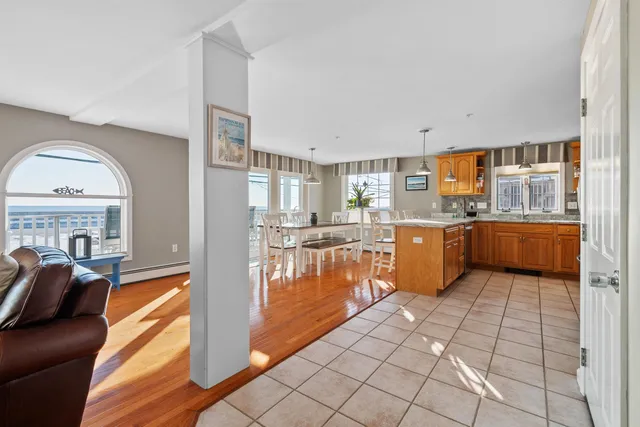 $769,900 | 605 Ocean Boulevard, Unit 1, Hampton, NH 03842