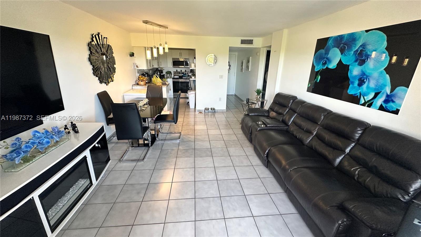 14250 Southwest 62nd Street, Unit 517 Miami, FL 33183 - Photo 22 of 47 a living room with furniture