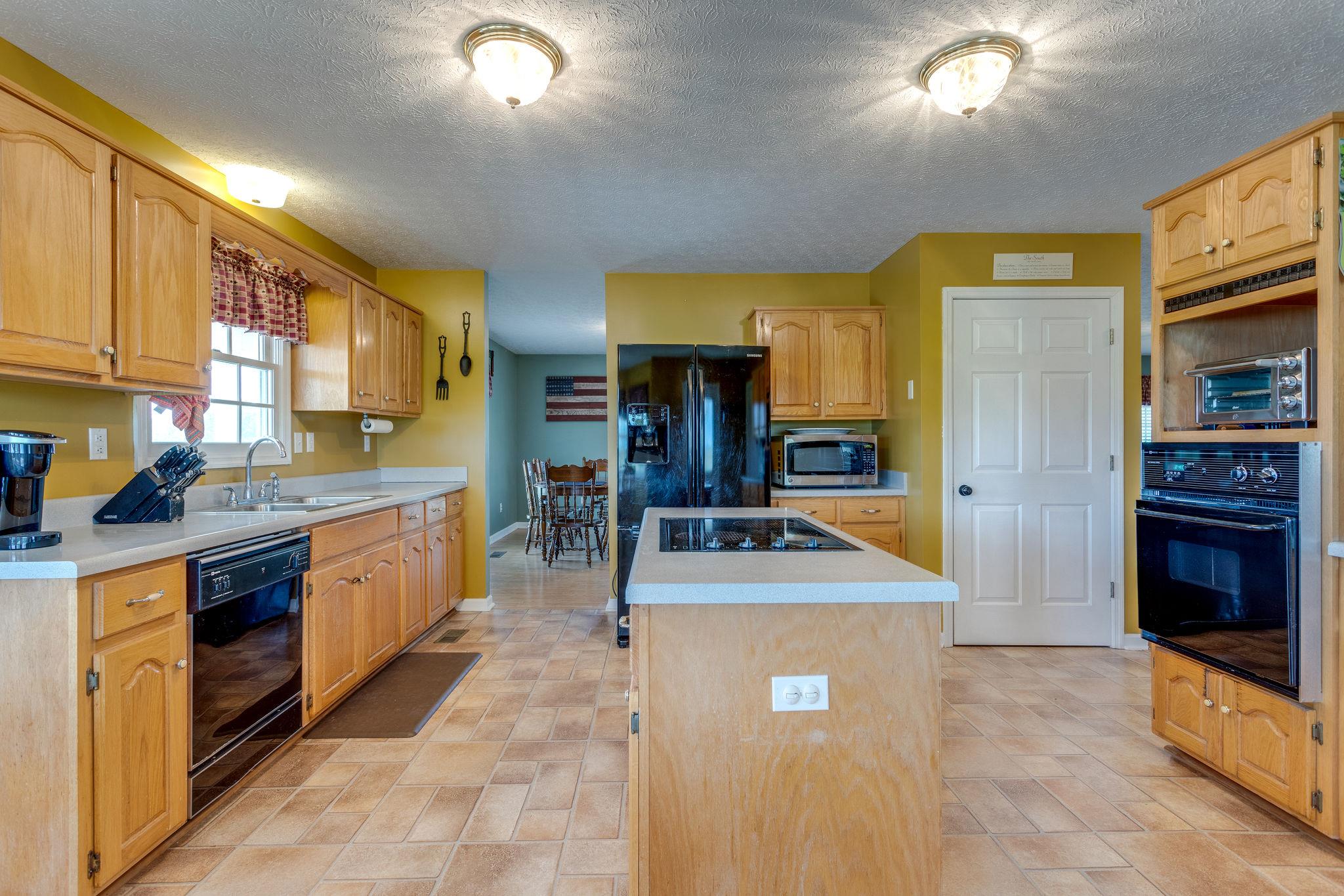 441 Colonial Road Hohenwald, TN 38462 - Photo 15 of 28 Gallery Image 15