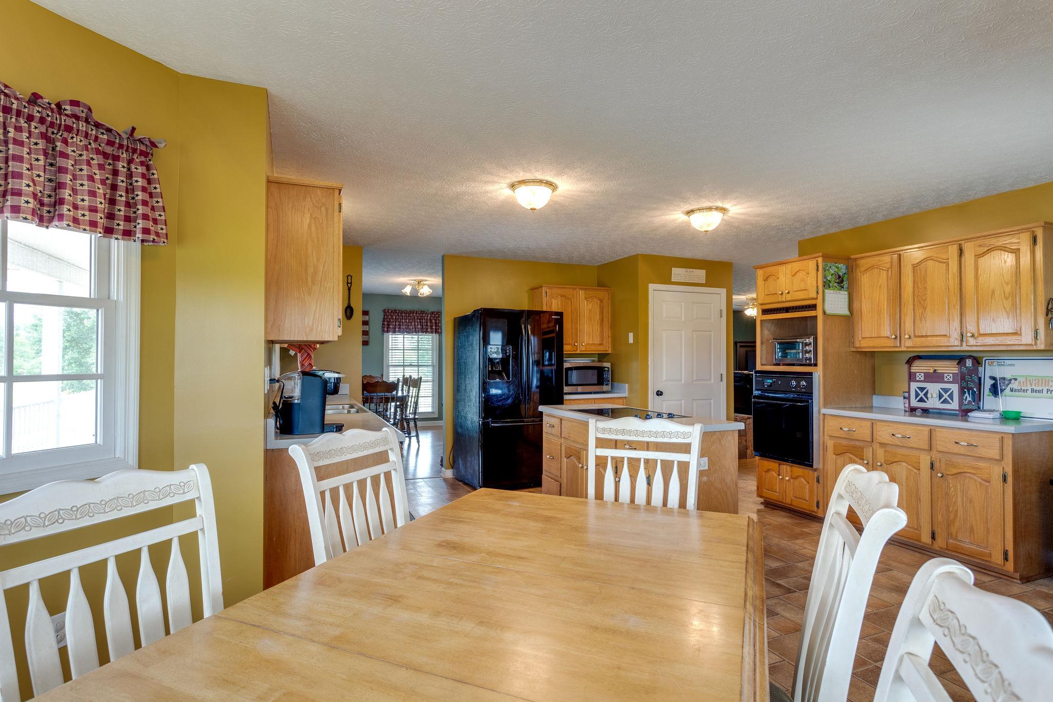441 Colonial Road Hohenwald, TN 38462 - Photo 18 of 28 Gallery Image 18