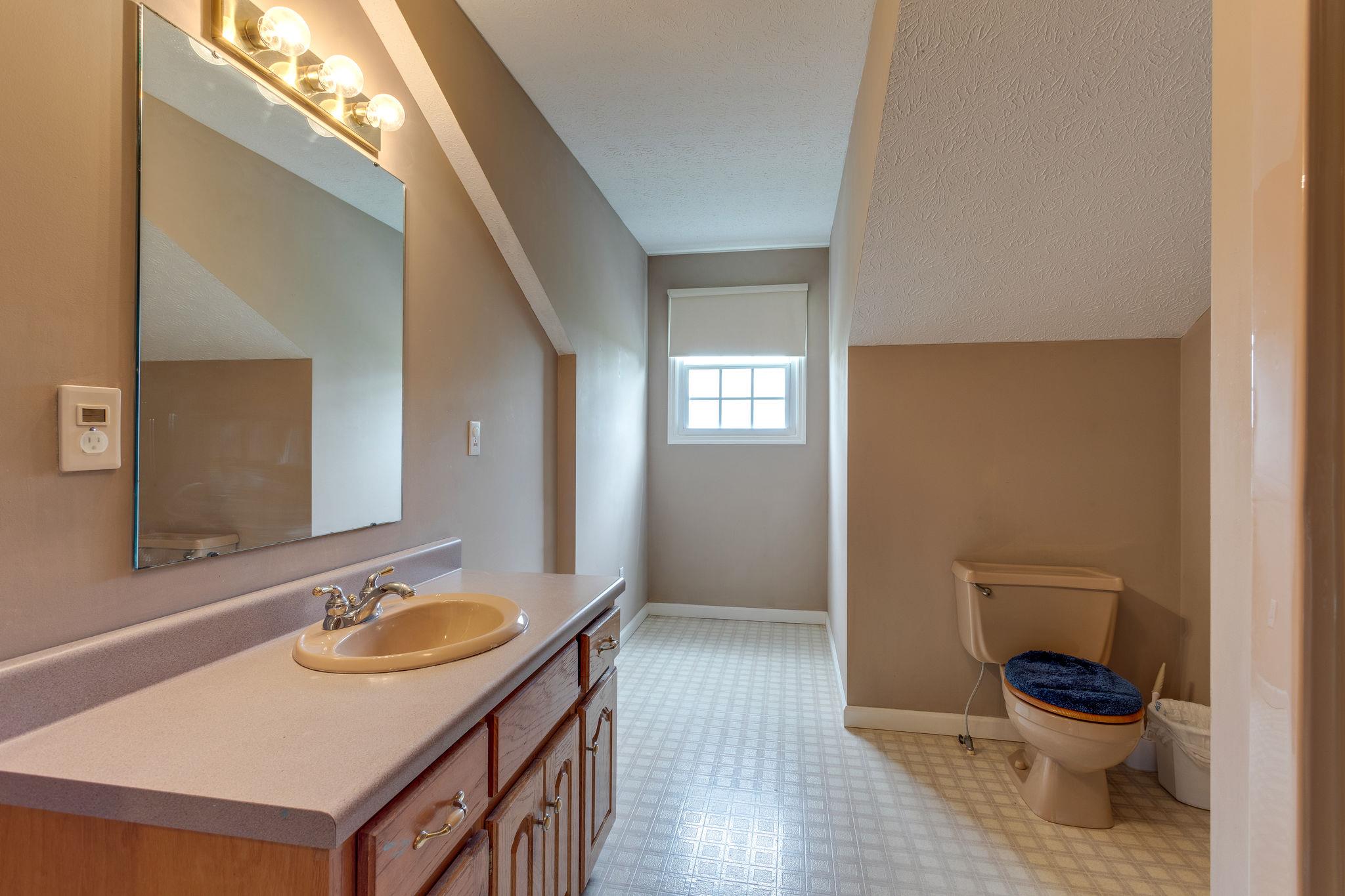 441 Colonial Road Hohenwald, TN 38462 - Photo 23 of 28 Gallery Image 23