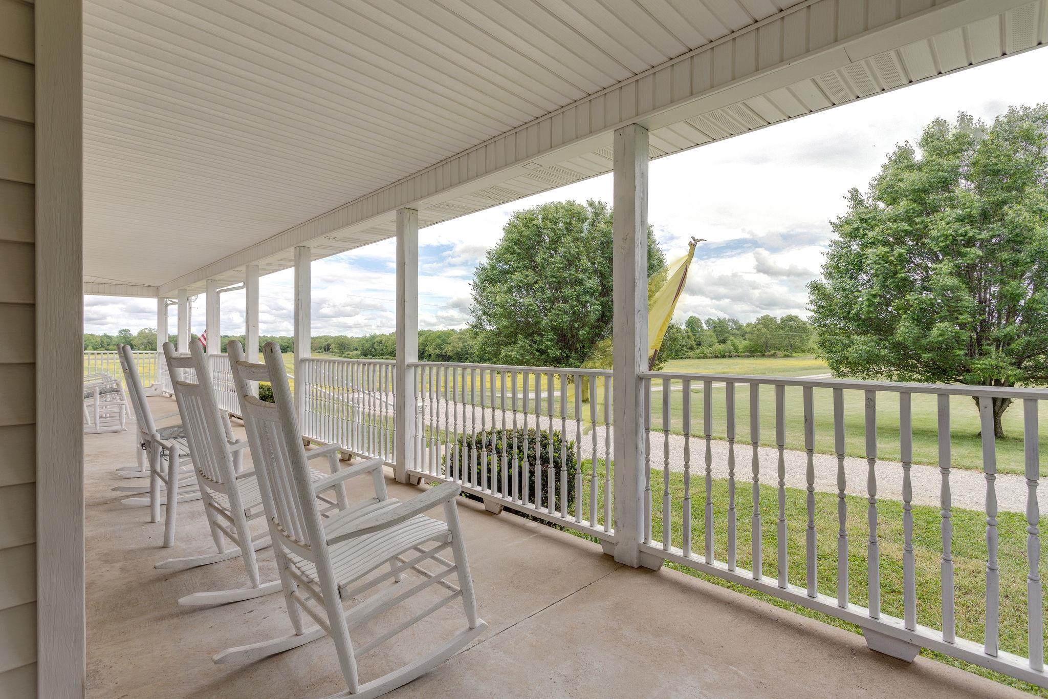 441 Colonial Road Hohenwald, TN 38462 - Photo 5 of 28 Gallery Image 5