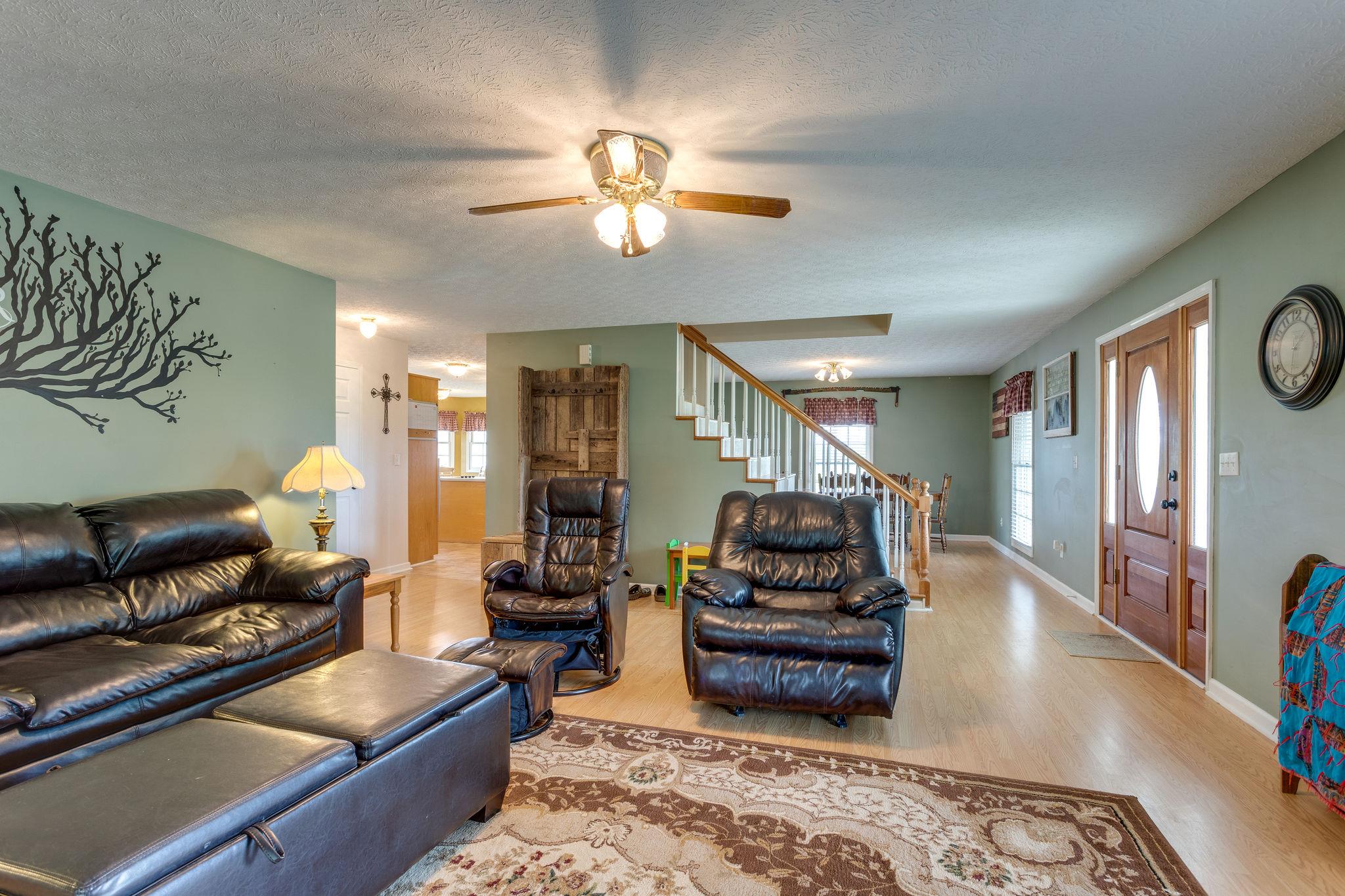 441 Colonial Road Hohenwald, TN 38462 - Photo 10 of 28 Gallery Image 10