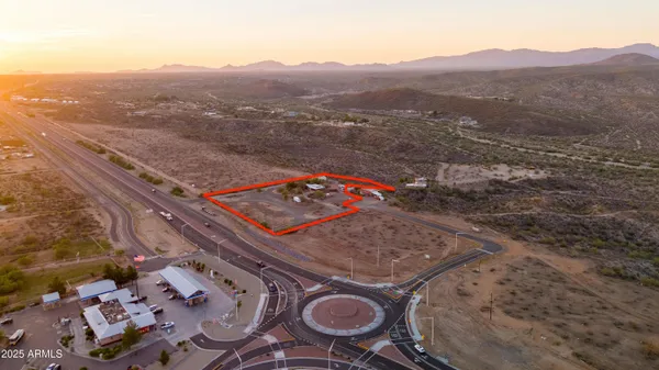 $1,400,000 | 2315 Highway 93, Wickenburg, AZ 85390