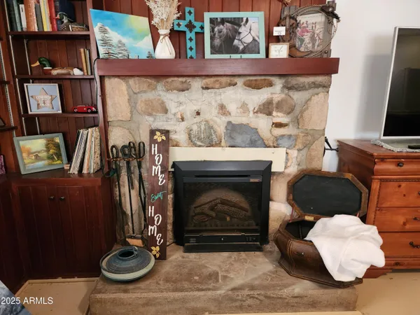 $1,400,000 | 2315 Highway 93, Wickenburg, AZ 85390