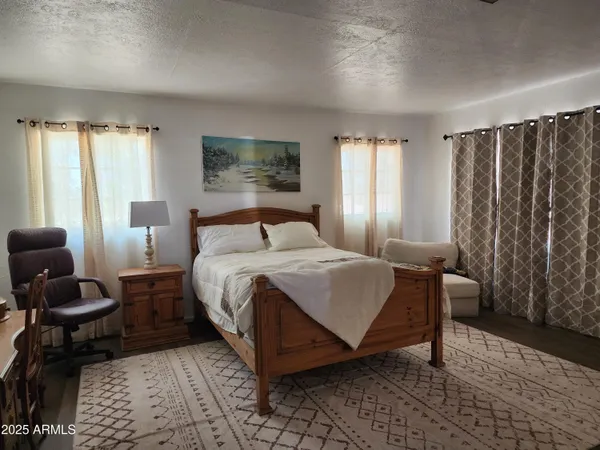 $1,400,000 | 2315 Highway 93, Wickenburg, AZ 85390