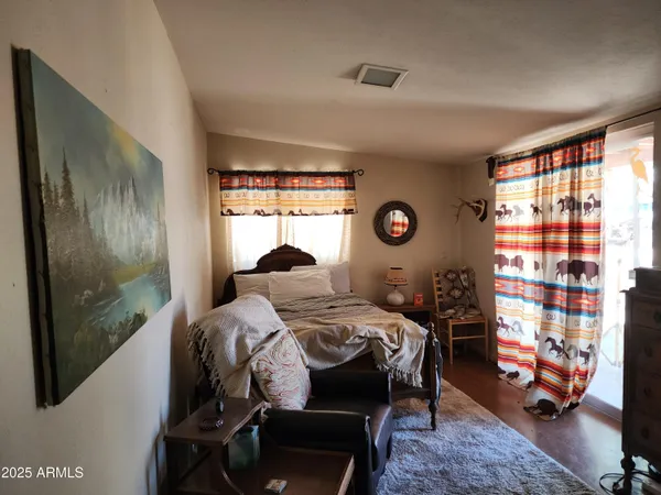 $1,400,000 | 2315 Highway 93, Wickenburg, AZ 85390