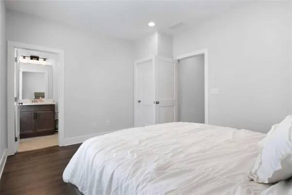 $3,300 | 2443 Sycamore Road Northwest, Atlanta, GA 30318