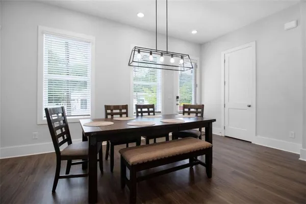 $3,300 | 2443 Sycamore Road Northwest, Atlanta, GA 30318