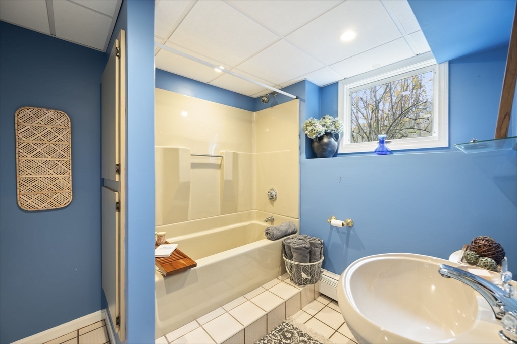 115 Pilgrim Road Braintree, MA 02184 - Photo 38 of 42