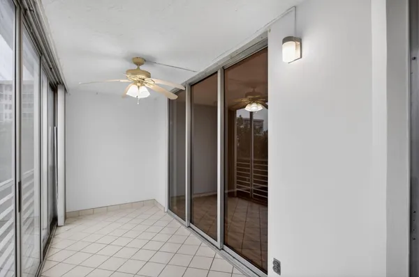 $2,500 | 3503 Oaks Way, Unit 405, Pompano Beach, FL 33069