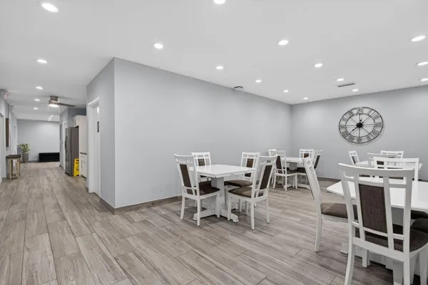 $2,500 | 3503 Oaks Way, Unit 405, Pompano Beach, FL 33069