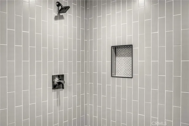 $6,000 | 19101 Kingsbury Street, Porter Ranch, CA 91326