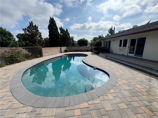 $6,000 | 19101 Kingsbury Street, Porter Ranch, CA 91326