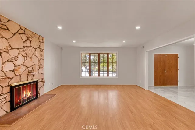 $6,000 | 19101 Kingsbury Street, Porter Ranch, CA 91326