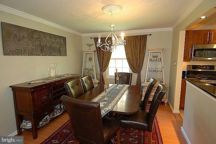 15404 Wembrough Street Silver Spring, MD 20905 - Photo 16 of 30 Dining Room
