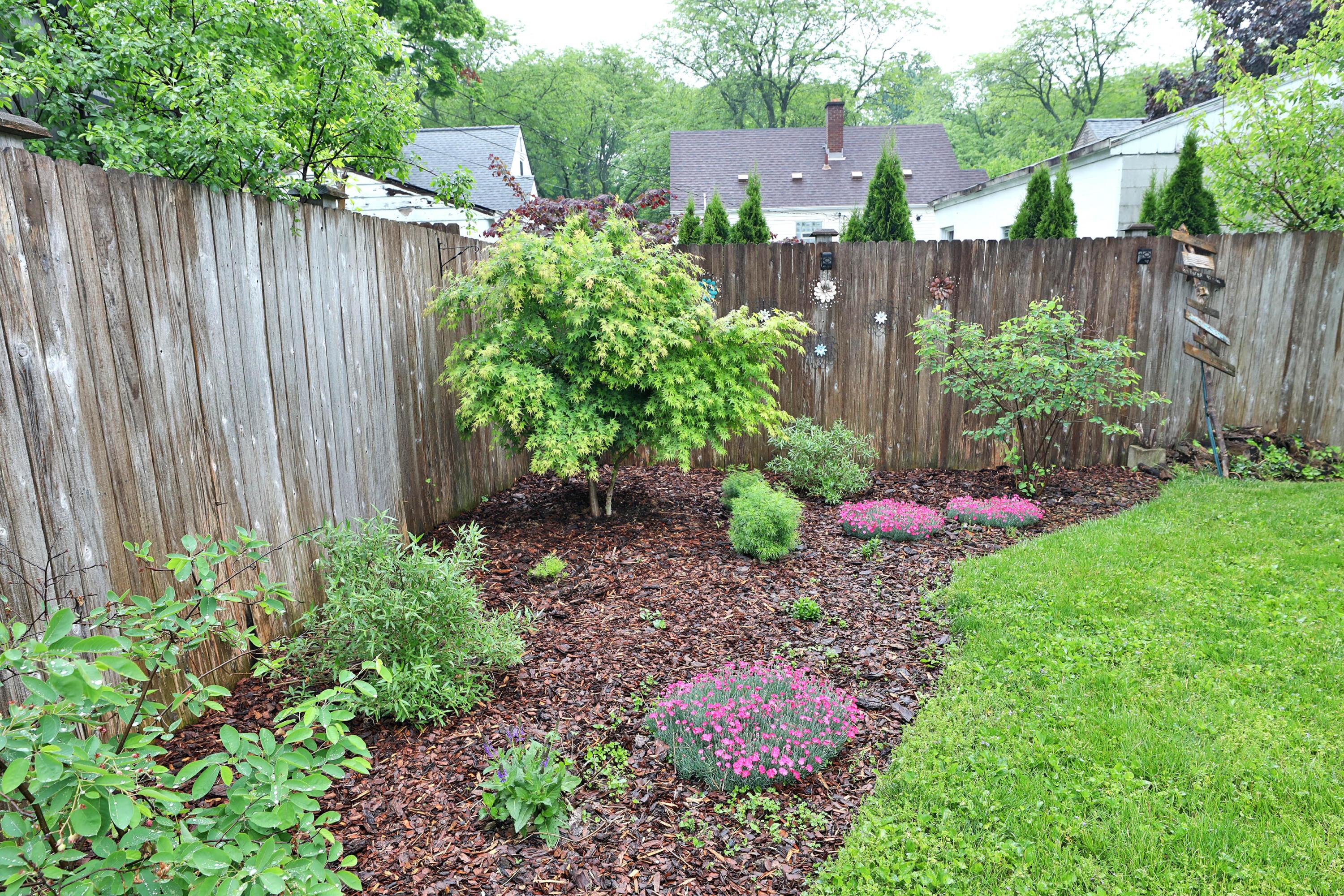 562 Northridge Road Columbus, OH 43214 - Photo 41 of 45 Yard