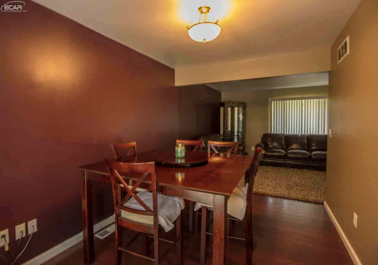 3189 Old Farm Road Flint, MI 48507 - Photo 28 of 58 21369418-27.JPG