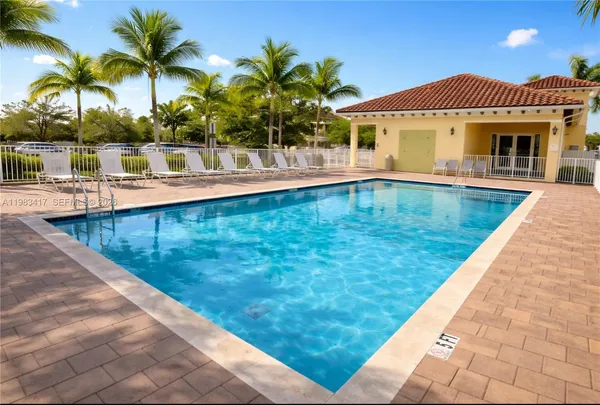 $3,000 | 290 Northwest 109th Avenue, Unit 107, Miami, FL 33172