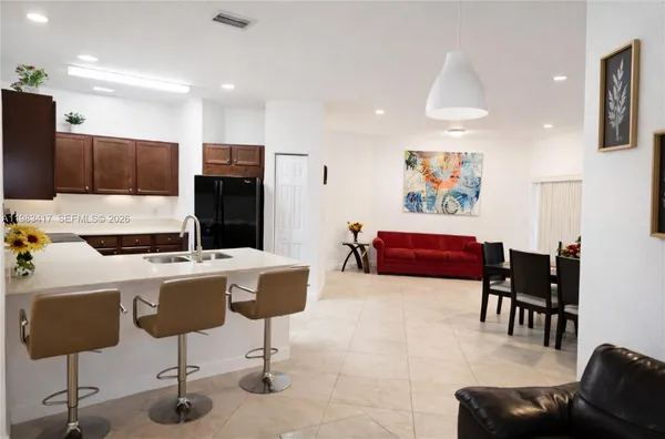 $3,000 | 290 Northwest 109th Avenue, Unit 107, Miami, FL 33172