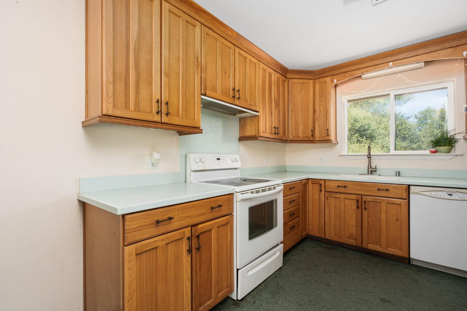 46374 Oonay Nation Road Coarsegold, CA 93614 - Photo 12 of 36