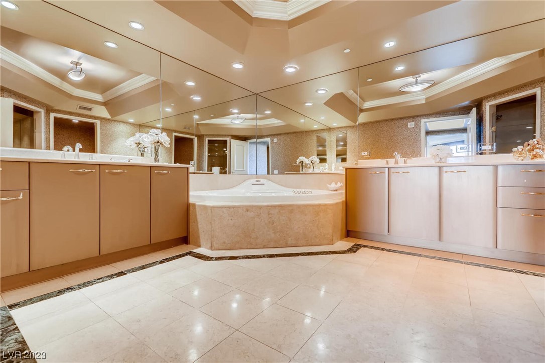 2857 Paradise Road, Unit 1202 Las Vegas, NV 89109 - Photo 14 of 34