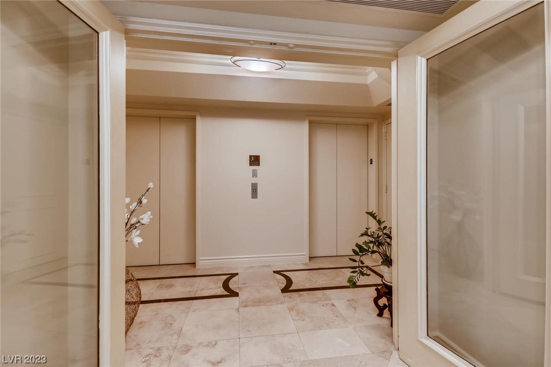 2857 Paradise Road, Unit 1202 Las Vegas, NV 89109 - Photo 22 of 34
