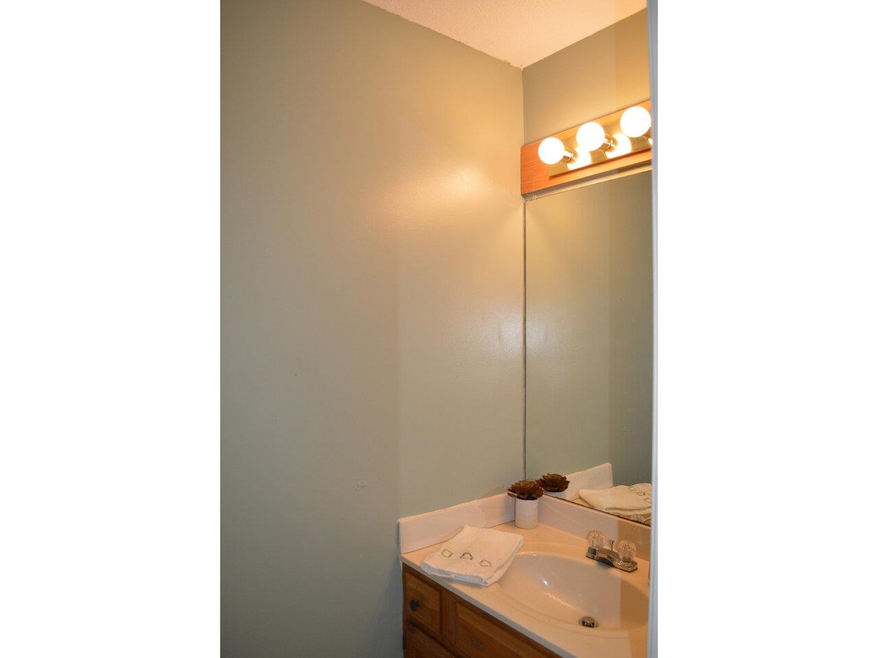 60 Brickyard Road, Unit 16 Essex, VT 05452 - Photo 22 of 28 Gallery Image 22