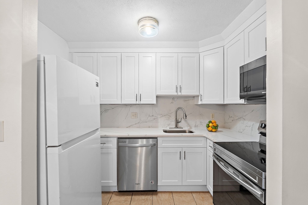 110 Boston Post Road East, Unit 8 Marlborough, MA 01752 - Photo 8 of 29