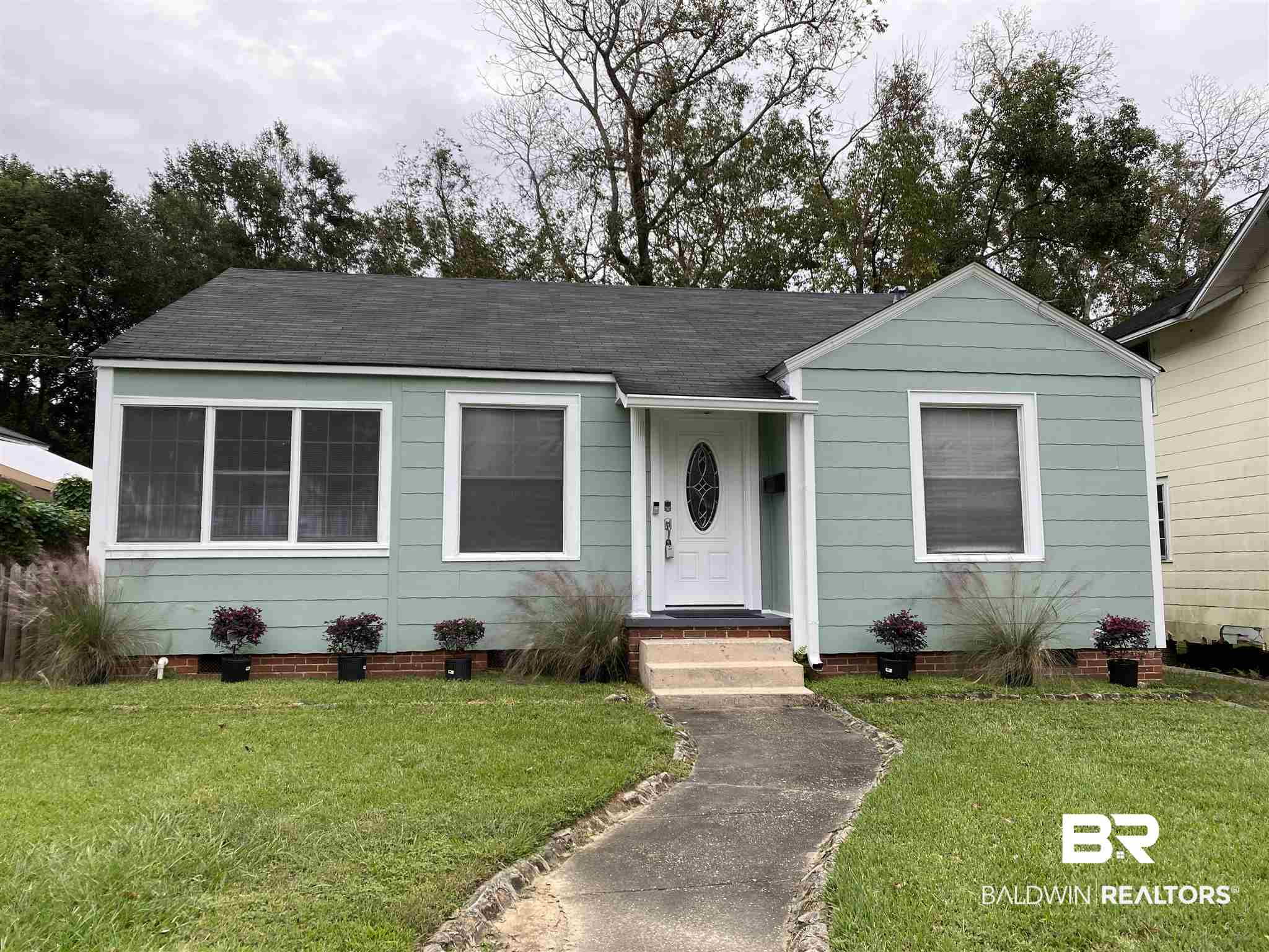 128 Margaret Street Mobile, AL 36607 - Photo 1 of 17